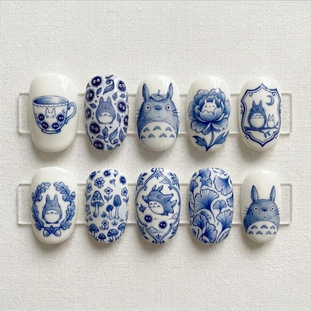 Anime Vintage Floral Nails