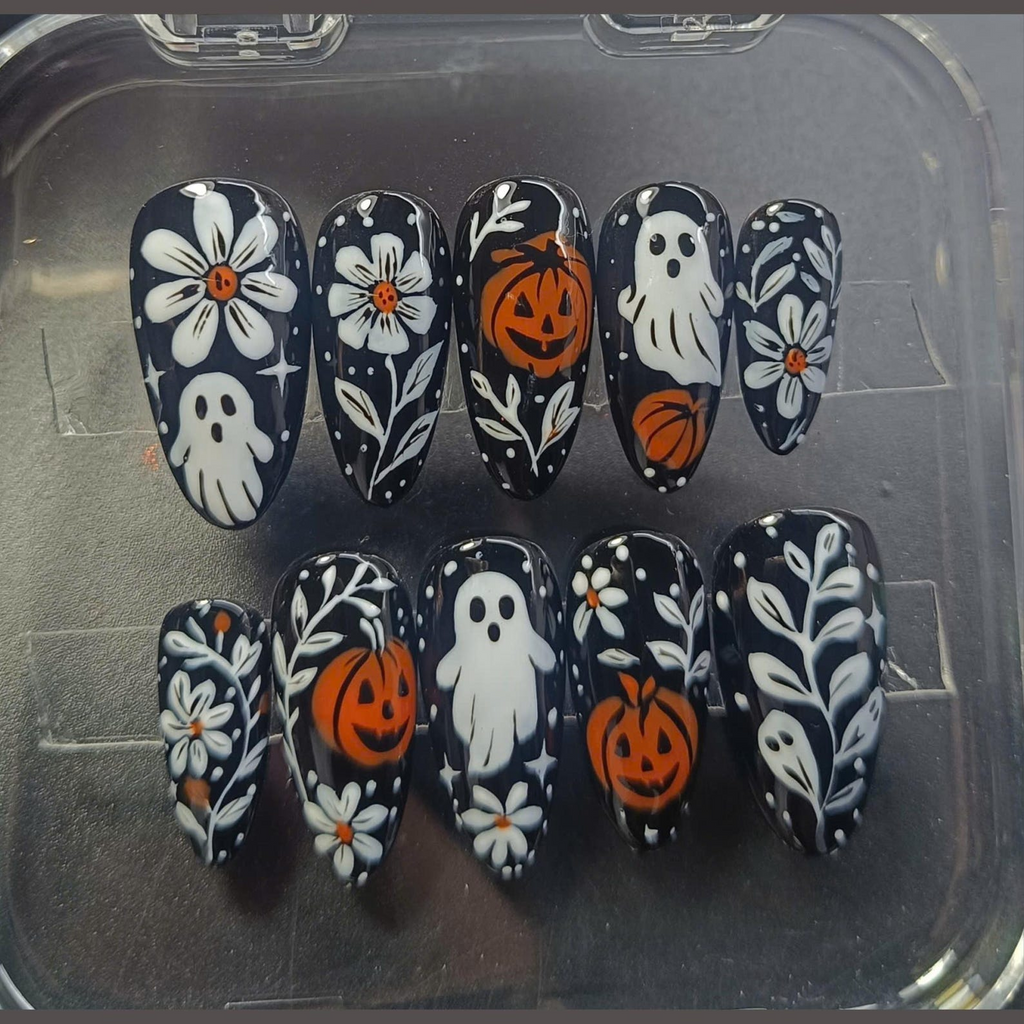 Spooky Halloween Pumpkin Ghost Nails