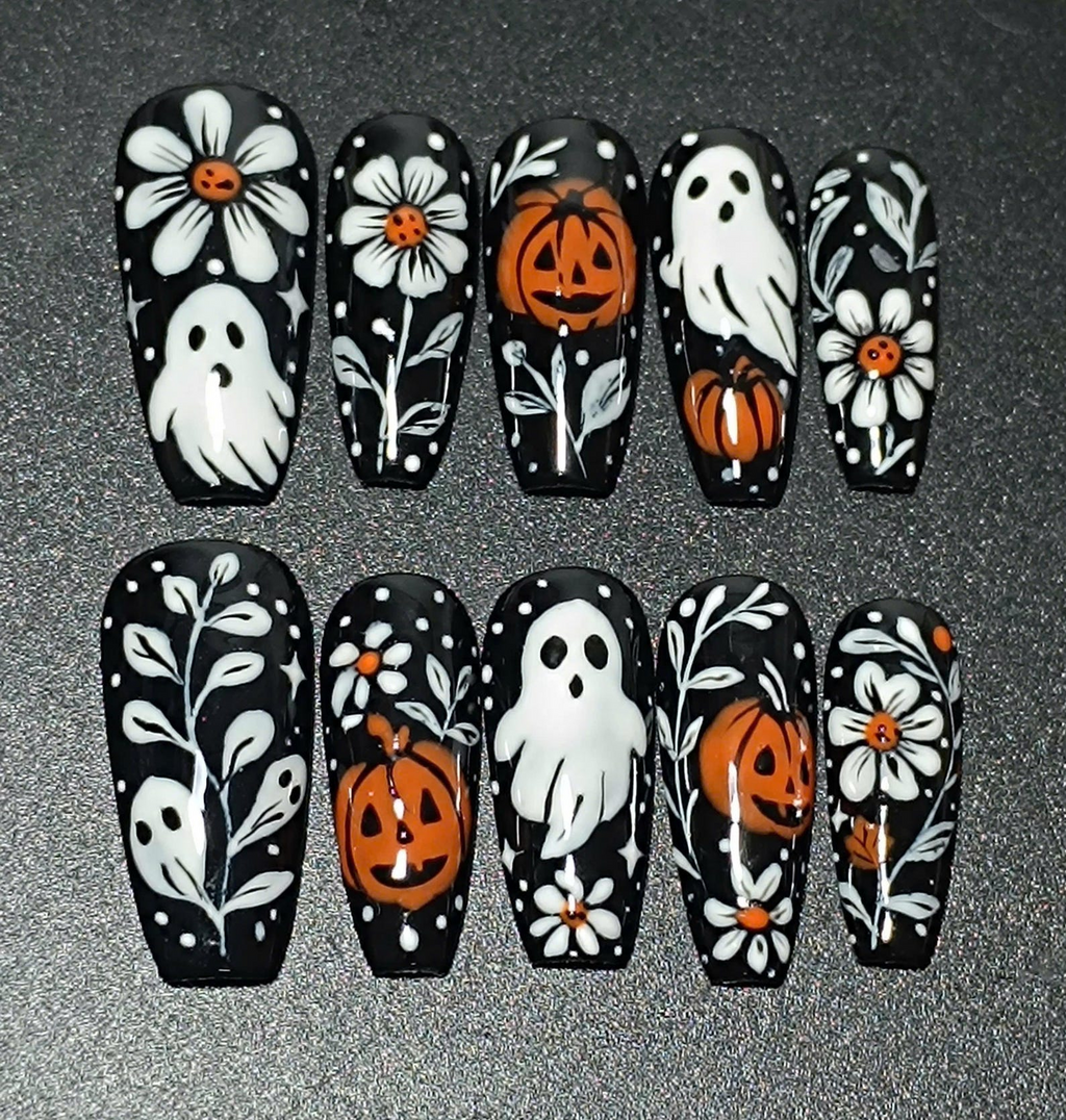 Spooky Halloween Pumpkin Ghost Nails