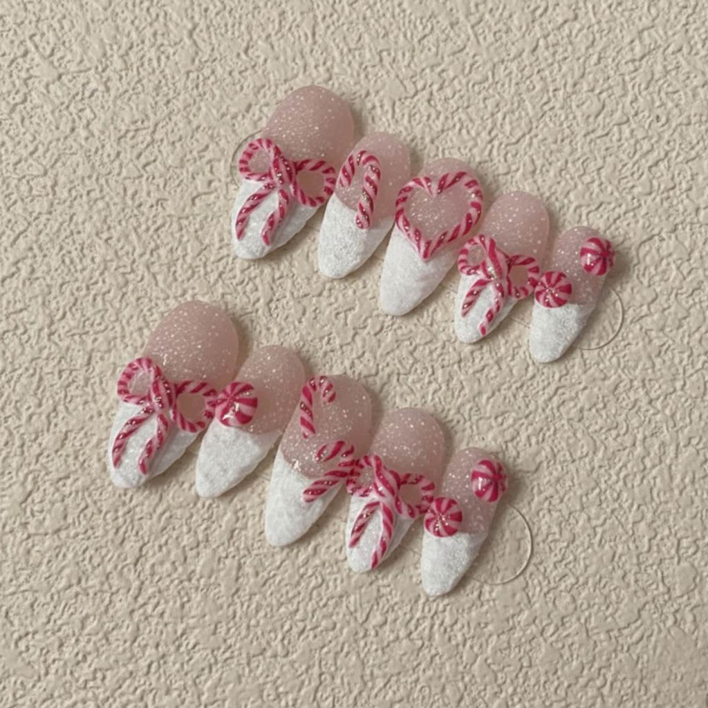Peppermint Candy Cane Christmas Nails