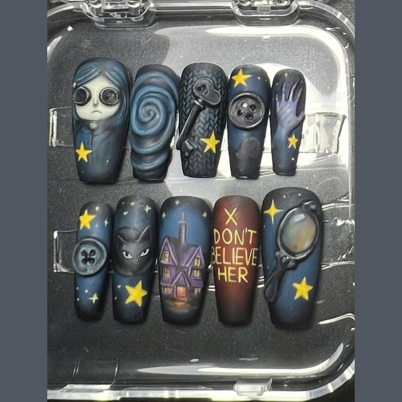 Gothic Button House Spooky Nails